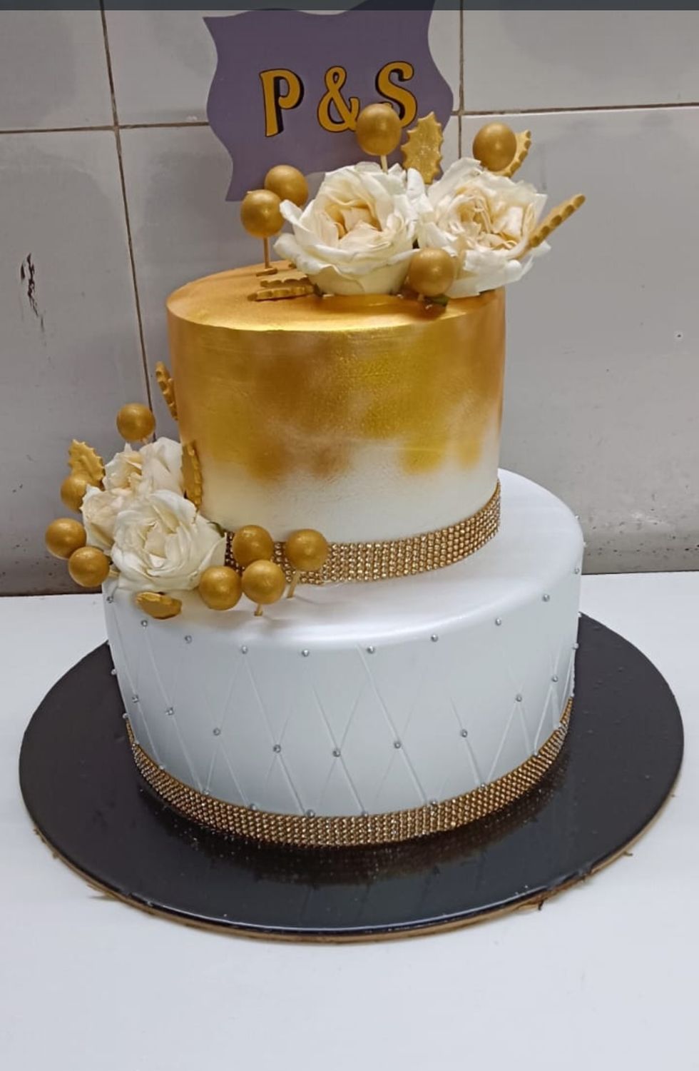 Anniversary Cake 2 Tier