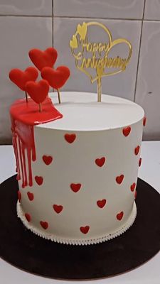 Red heart cake