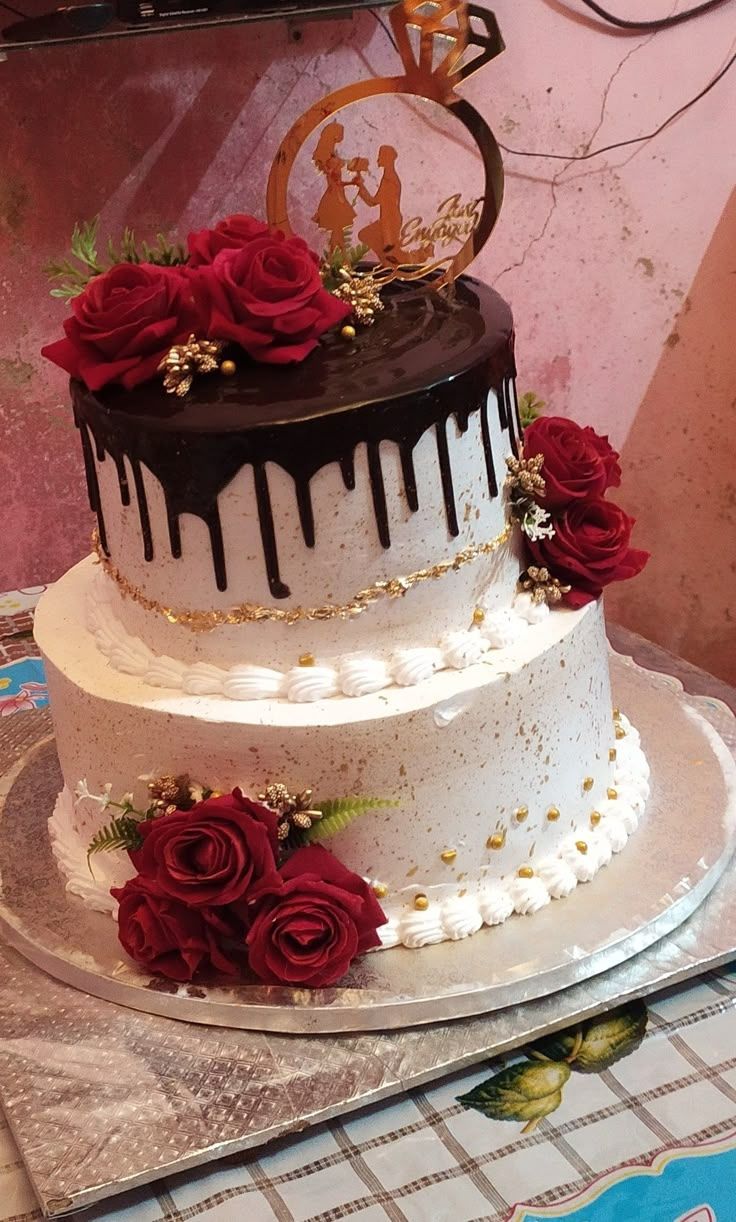 2 Tier Cake
