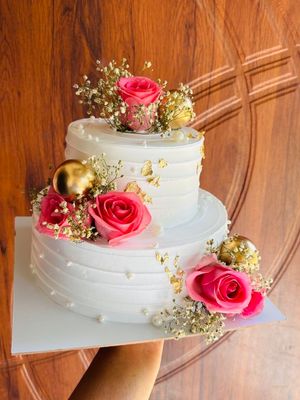 2 Tier Cake