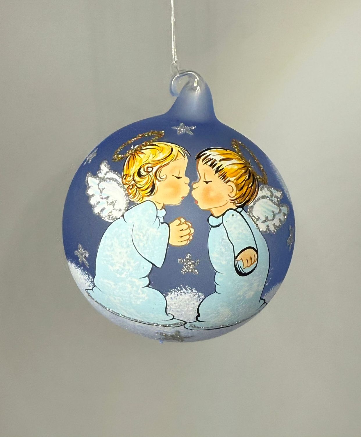 Christbaumkugel - Küssende Engel hellblau
