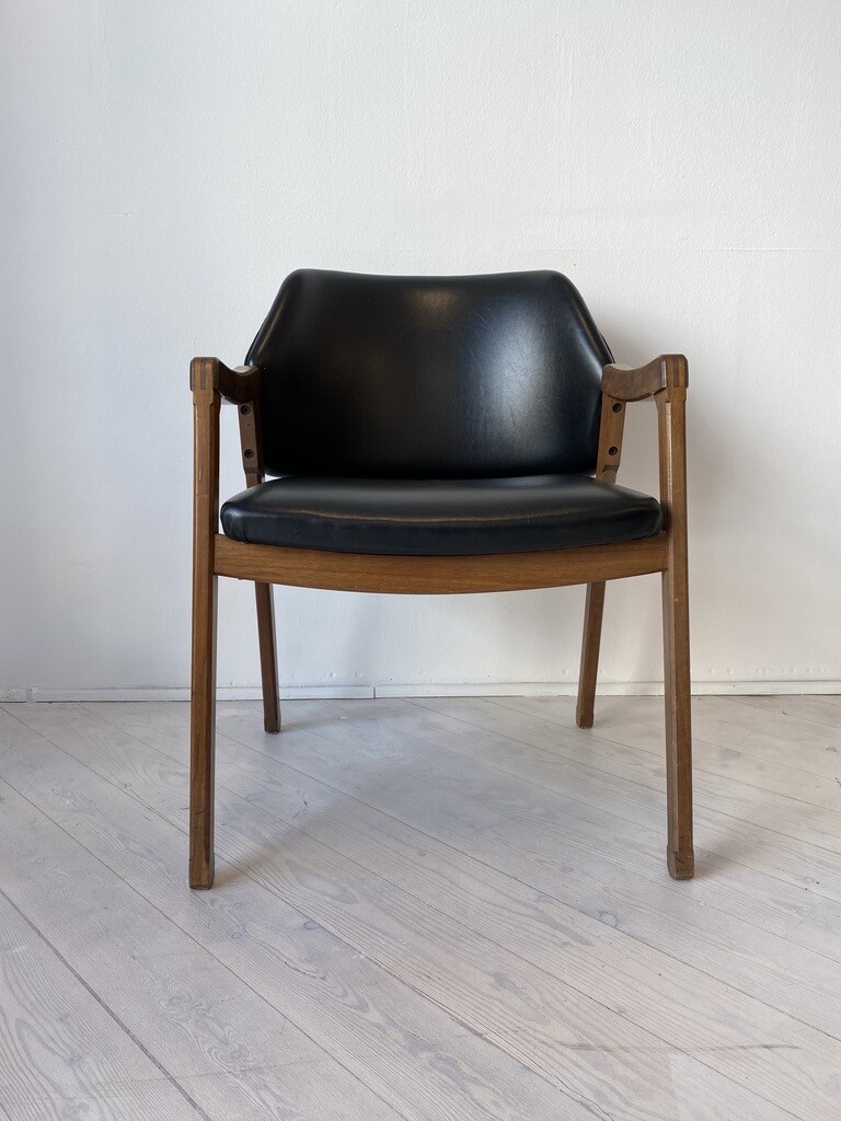 Sedia 814 ICO PARISI per CASSINA 1961