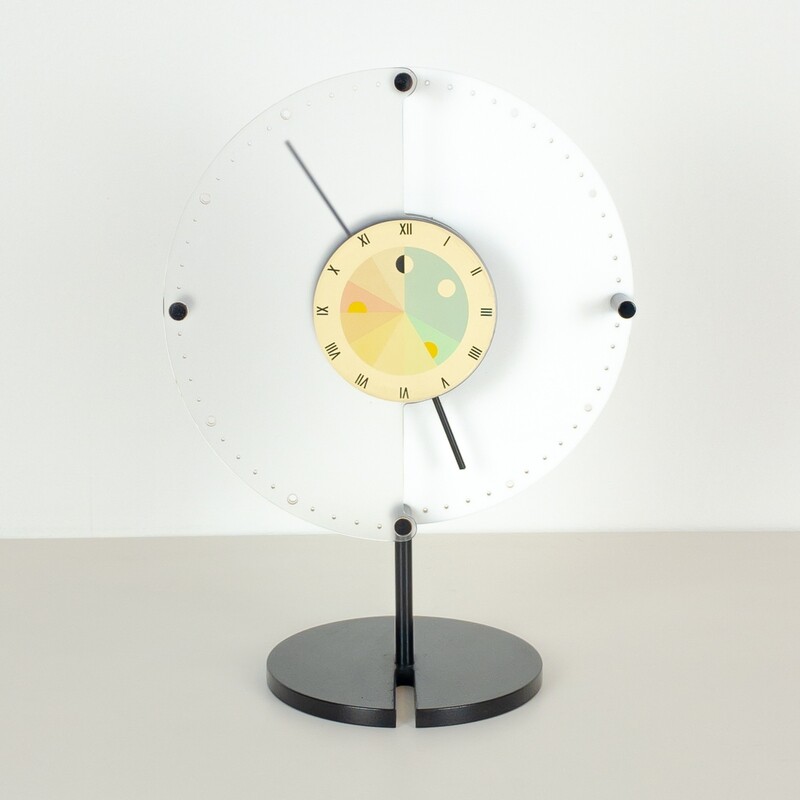 Full Moon Table Clock 80s