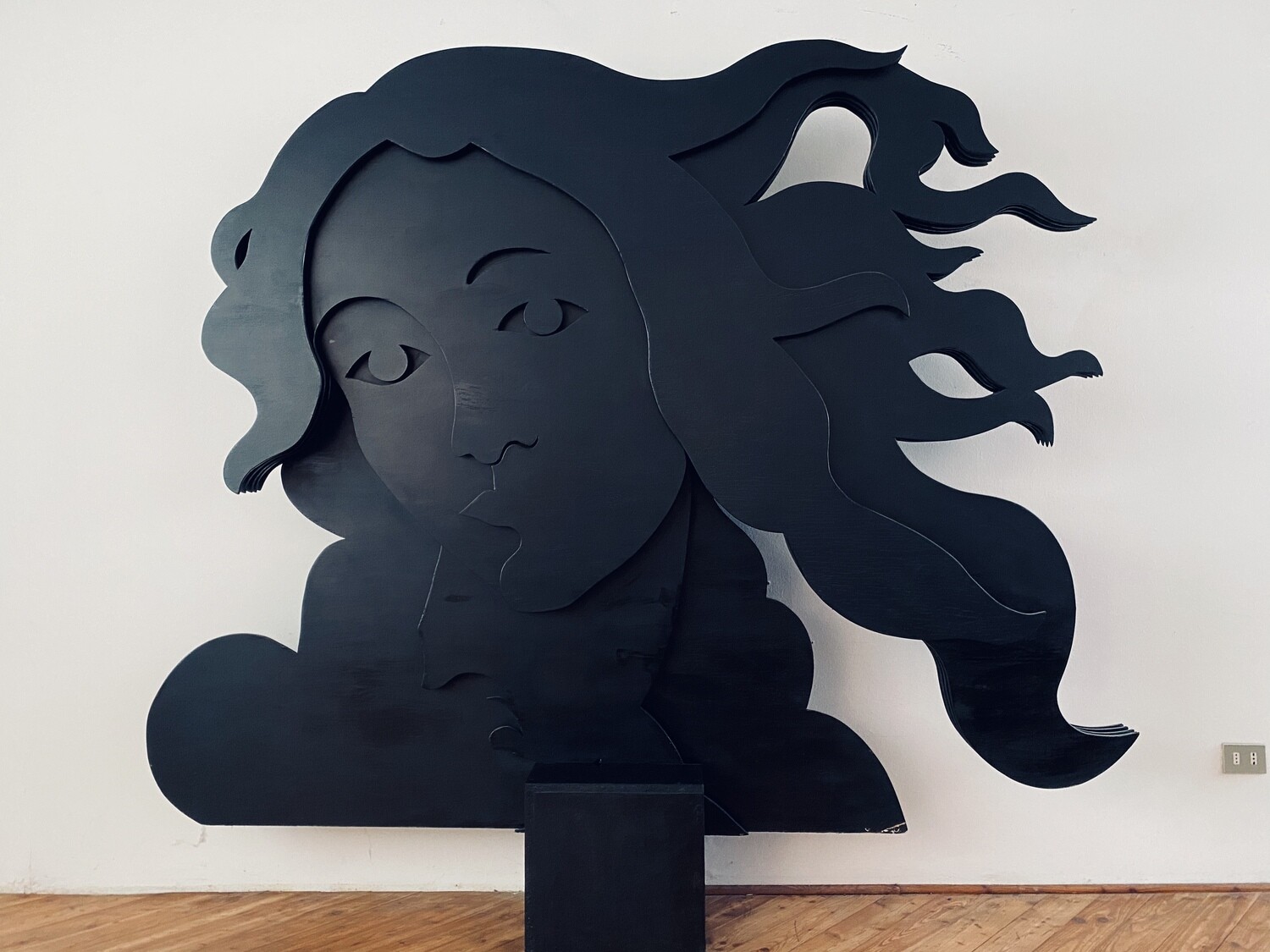Venus face sculpture by Botticelli