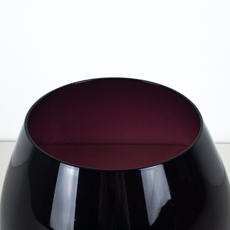 Amethyst cup goblet from the 1960s