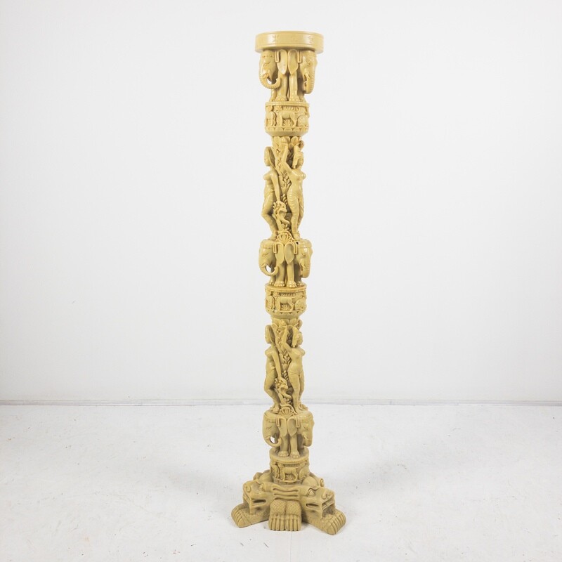Indian pedestal