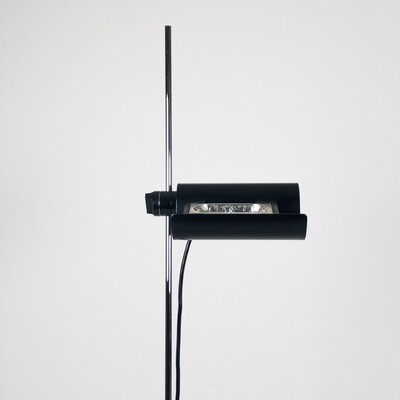 Dim 333 floor lamp design Vico Magistretti for Oluce 1975