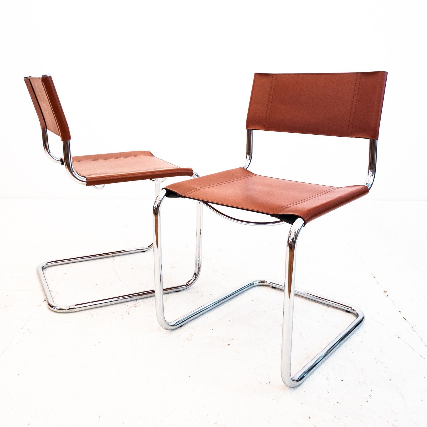 Set di 2 sedie Mod. B33 in stile Marcel Breuer