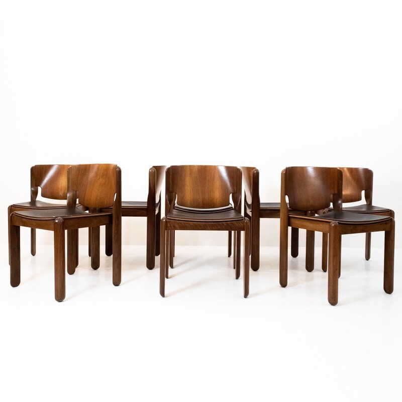 Set of 8 Chairs 122 Vico Magistretti for Cassina 1967