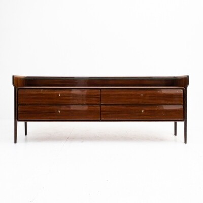Chest of drawers in rosewood, Italy 1950s