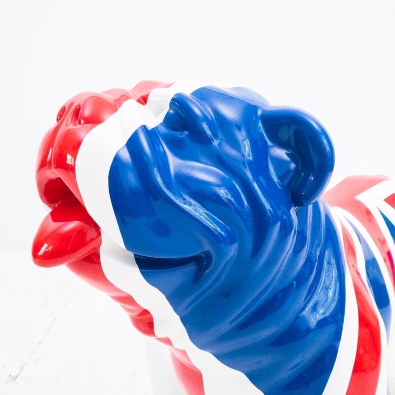 English Bulldog statue with English flag in fiberglass