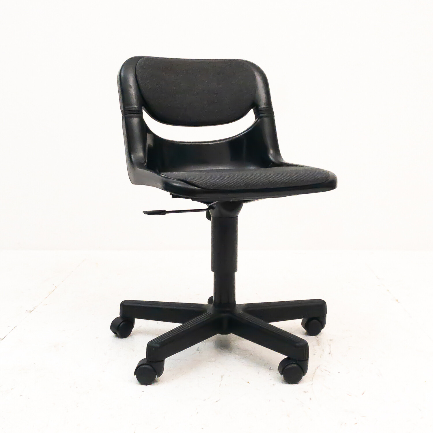 Dorsal Swivel Office Chair by Giancarlo Piretti &amp; Emilio Ambask for Openark