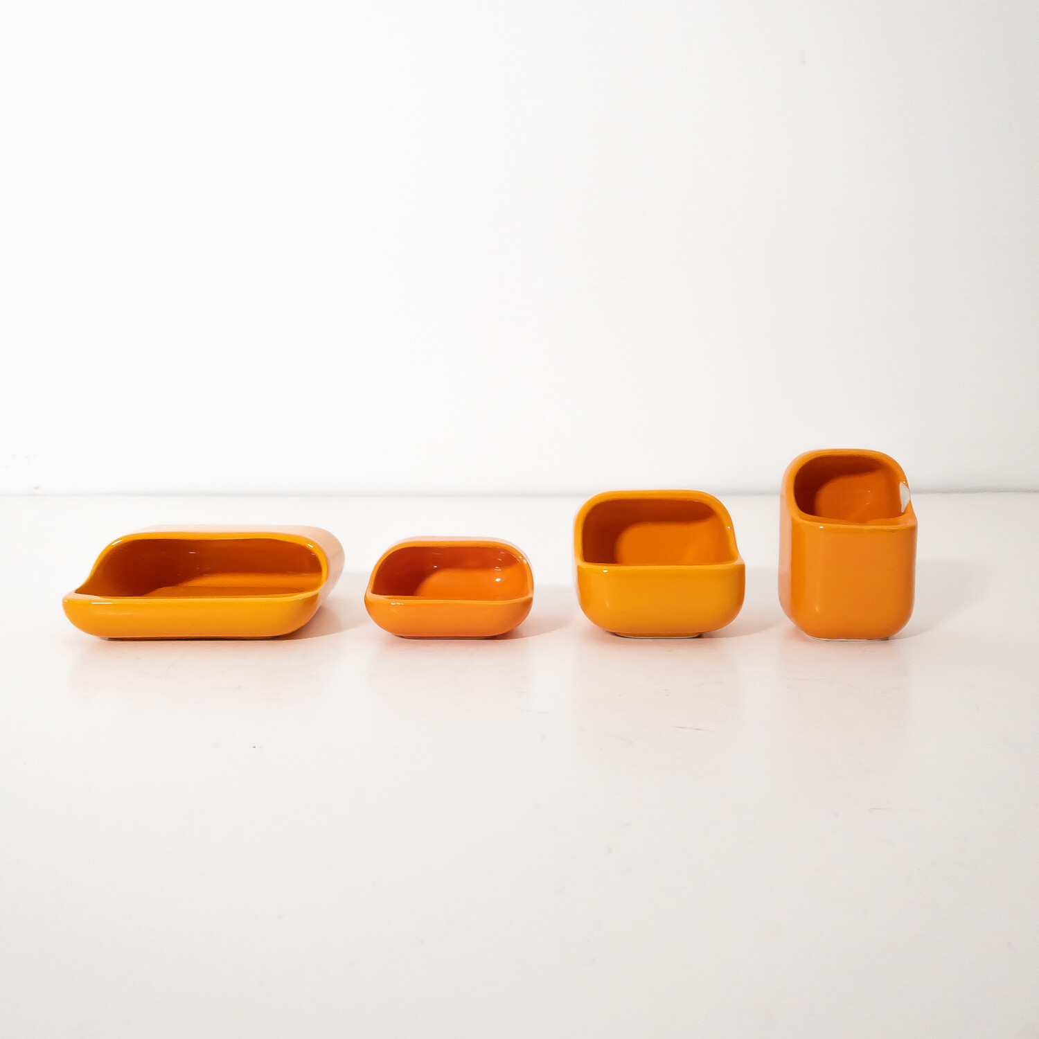 Set of 4 Gabbianelli ceramics, Italy 1960s