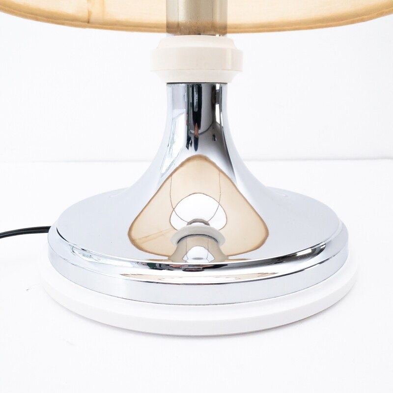 Table lamp with chrome base from the 70s