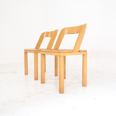 Set of 2 wooden and Vienna straw chairs by Rb Rossana, Italy 1970s