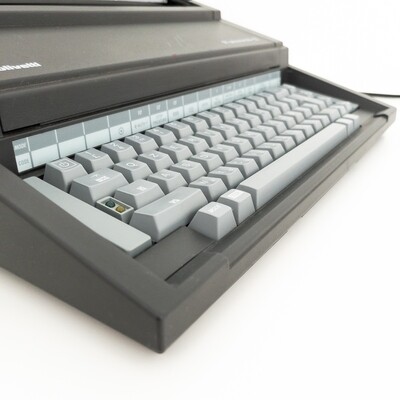 【伊】Olivetti ET personal 510-II 電子タイプライター Olivetti ET Personal 510 II typewriter