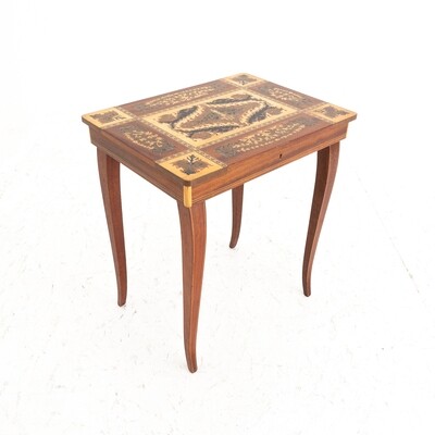 Carrillon wooden coffee table with inlaid top, 1950s