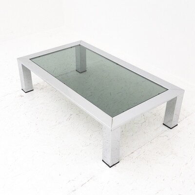 Rectangular coffee table in chromed metal and glass, Italy, 1980s