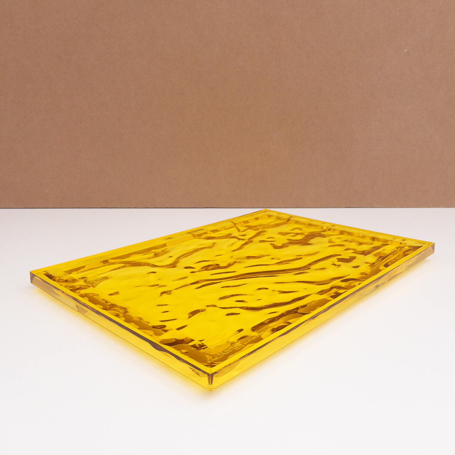 Dune small tray top by Mario Bellini for Kartell