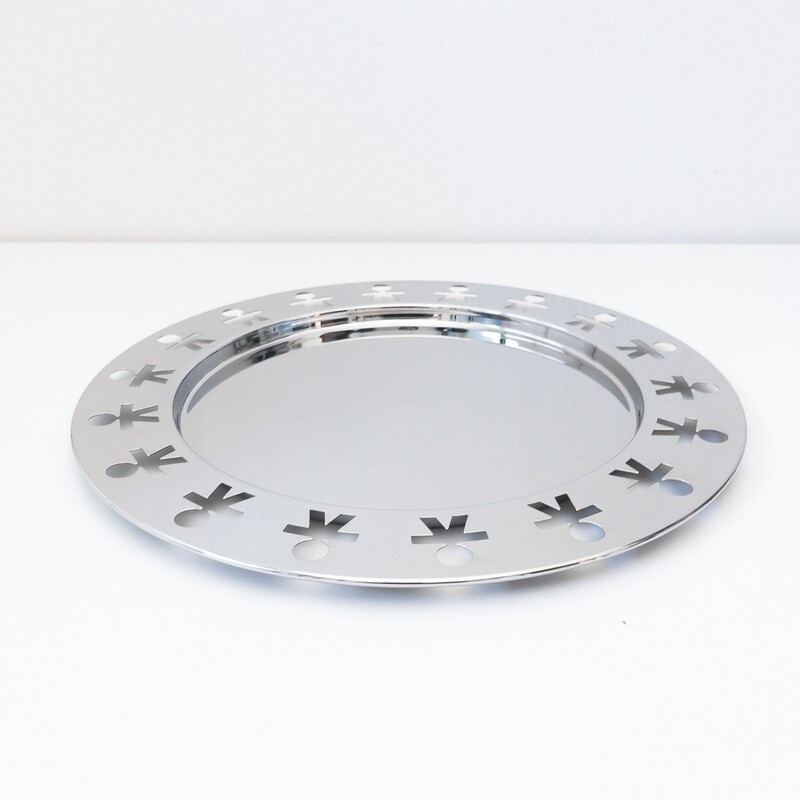 Girontondo round tray designed by King-Kong for Alessi