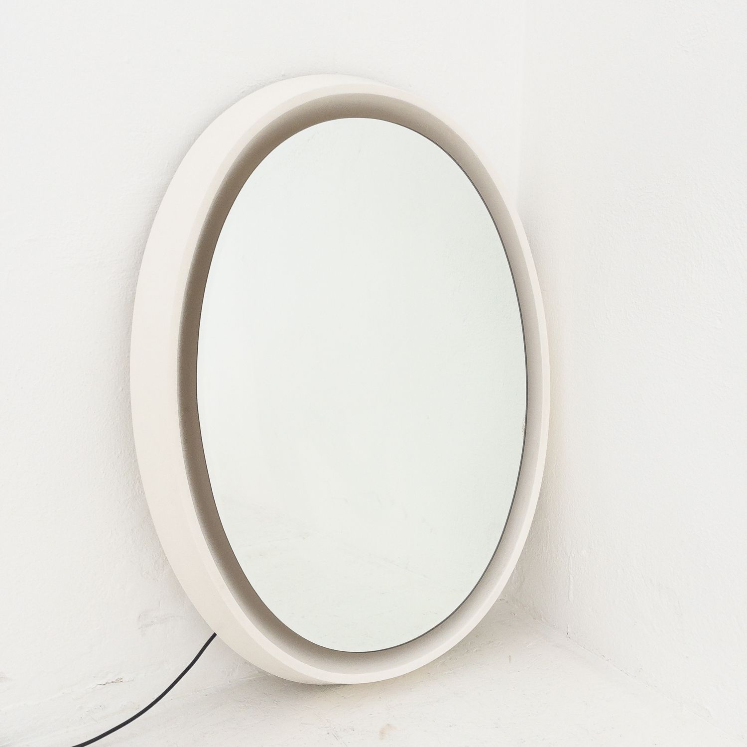 Specchio ovale retro illuminato anni &#39;60