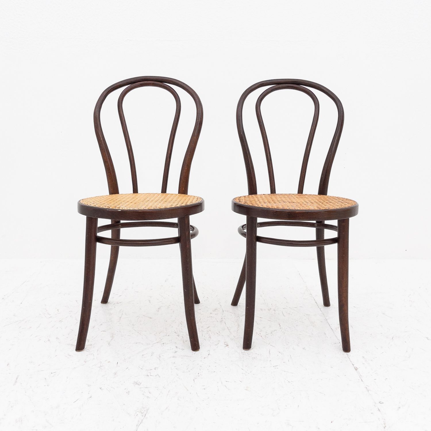 Set of 2 Thonet style bentwood and Vienna straw chairs from the 1960s