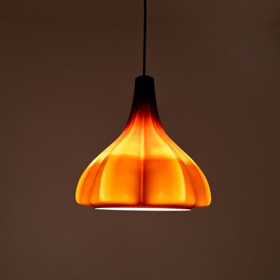 Lampada a sospensione in vetro marrone di Peill Putzler, Germania anni &#39;70