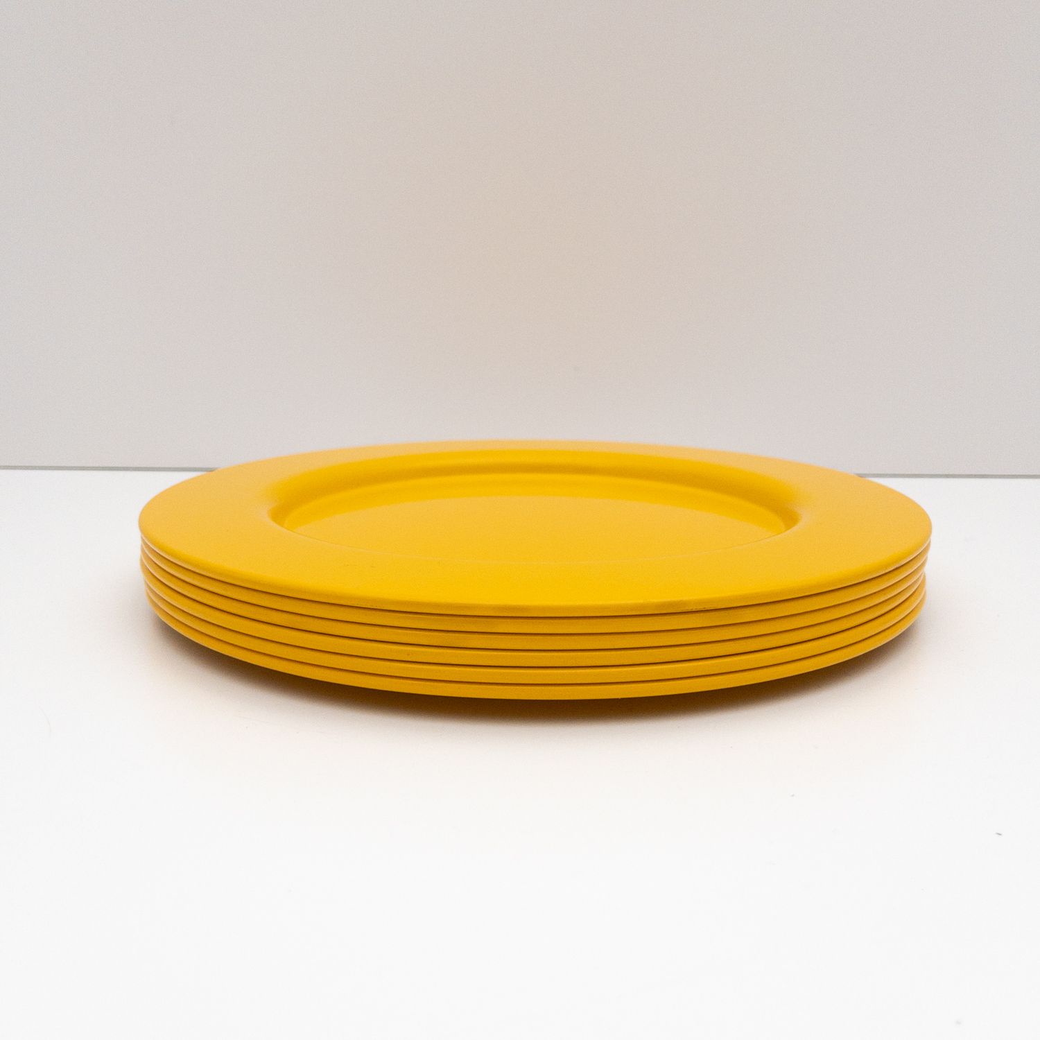 Set of 6 Vintage Alessi Placemats in Saffron Yellow Painted Metal Model SG43, Design by Stefano Giovannoni, 1980s
