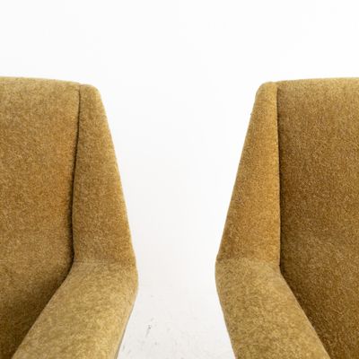 Set of 2 vintage mustard armchairs with metal and brass legs, Italy, 1950s