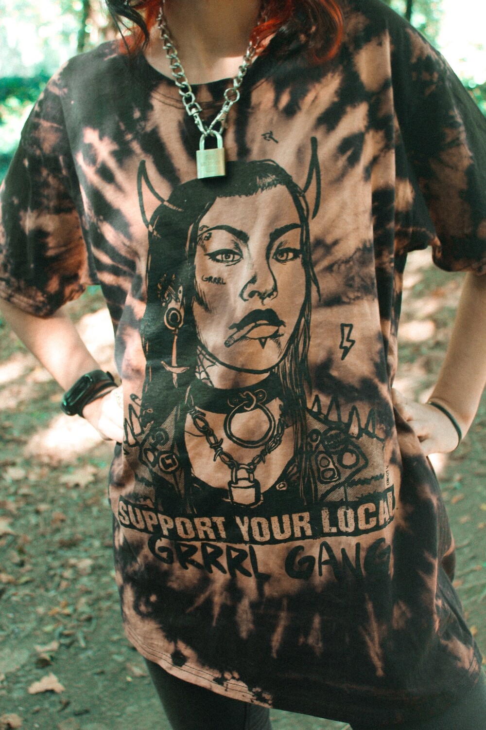 GRRRL bleached t-shirt