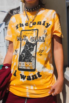 CAT CALL bleached t-shirt