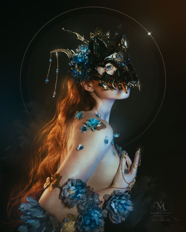 Black-Golden Cat Skull Headpiece - Blue