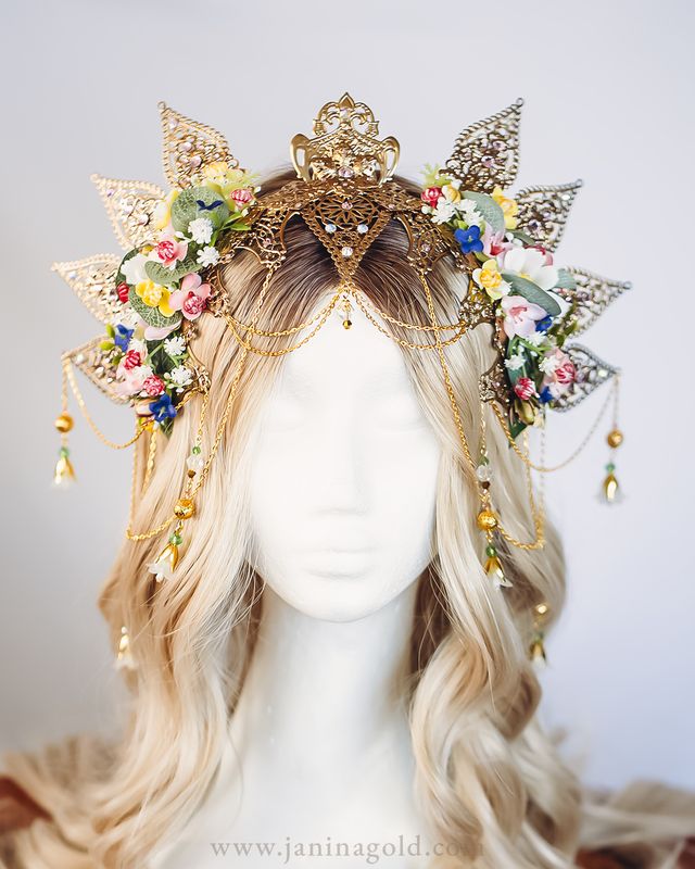 Lysara Spring Flower Crown