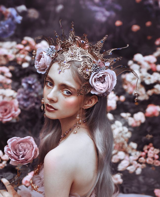 Gold Flower Crown - Violet