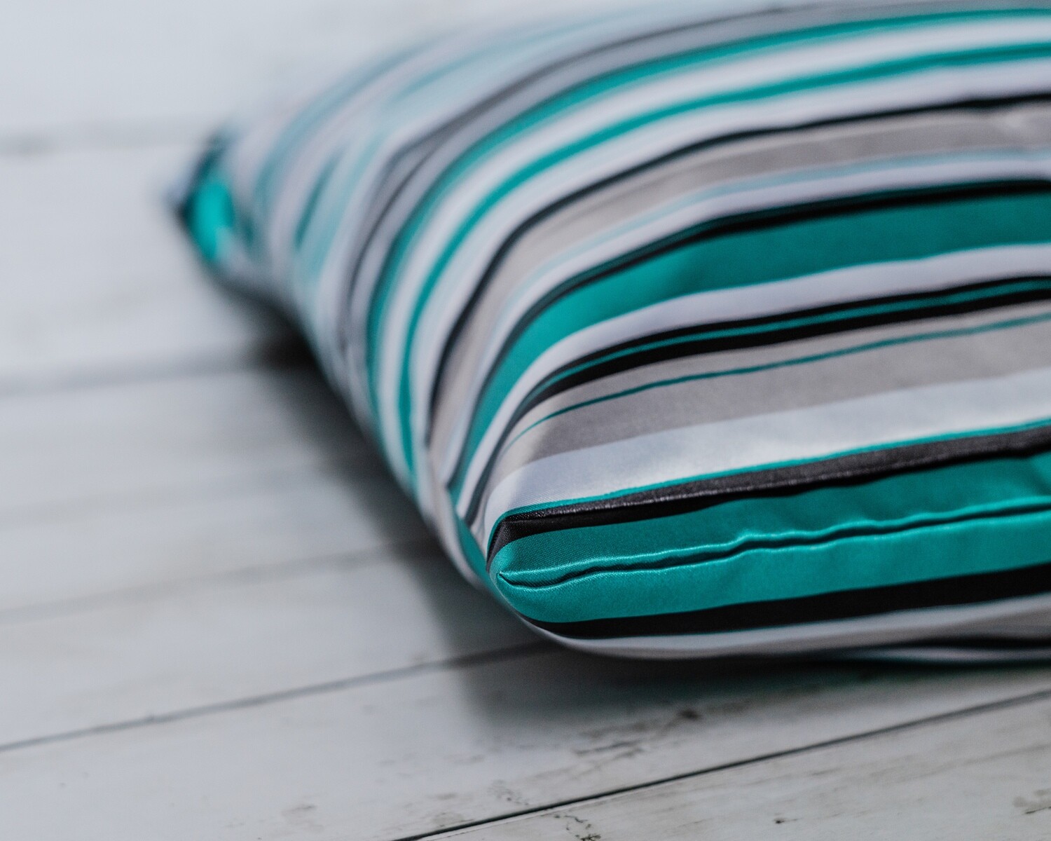 Satin Pillowcase- Cool Stripes