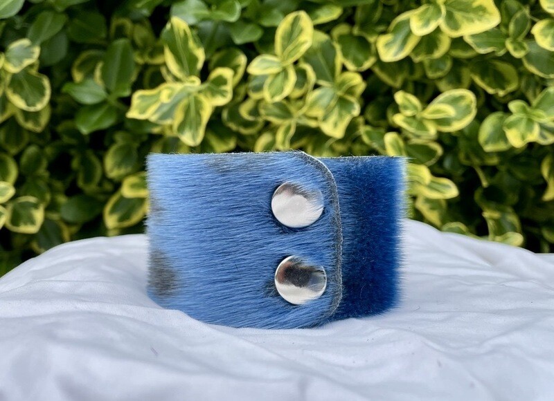 Sealskin Cuff- Light Blue Straight