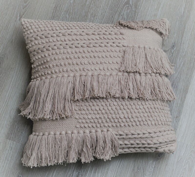 Bryn Pillow Greige 20x20