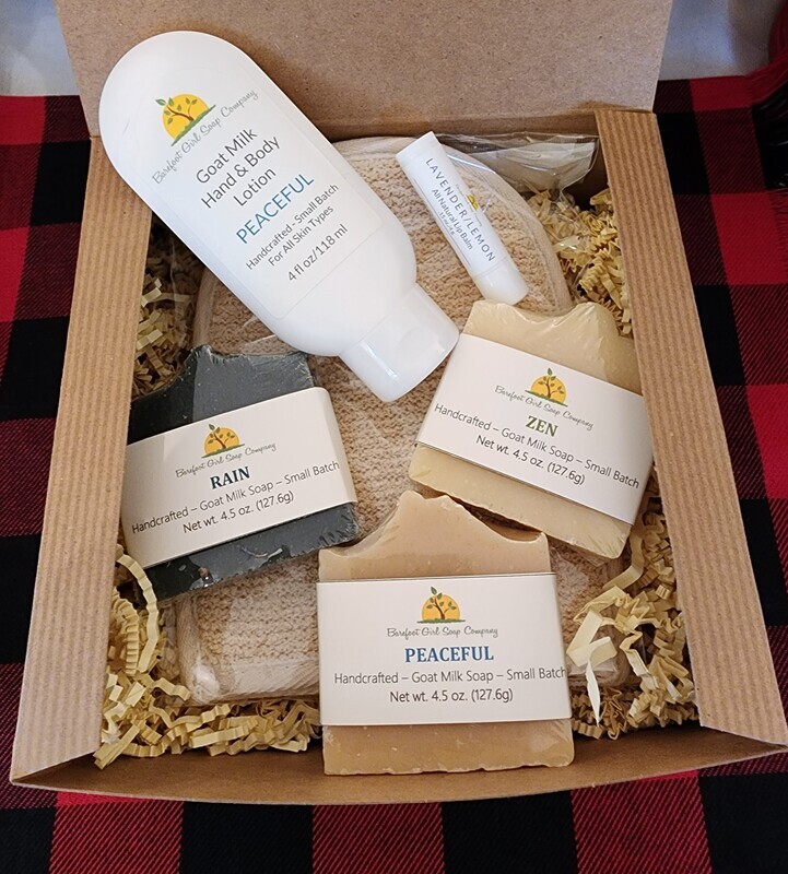 Holly &amp; Jolly Gift Set