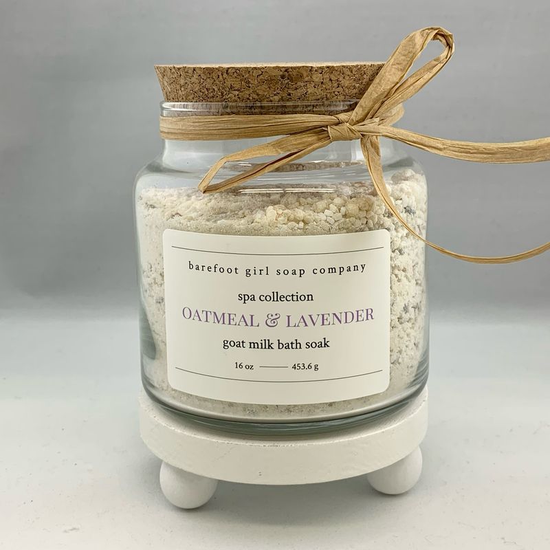 Oatmeal &amp; Lavender Bath Soak 16 oz