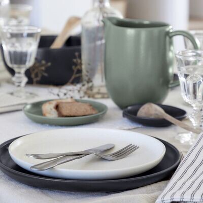 Pacifica Dinner Plate, Seed Grey