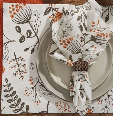 Autumn Berries Napkin