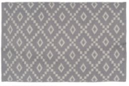 Cecily Area Rug 2x3, Silver