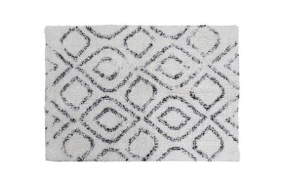 Dionne Cotton Tufted Bath Mat, 2x3