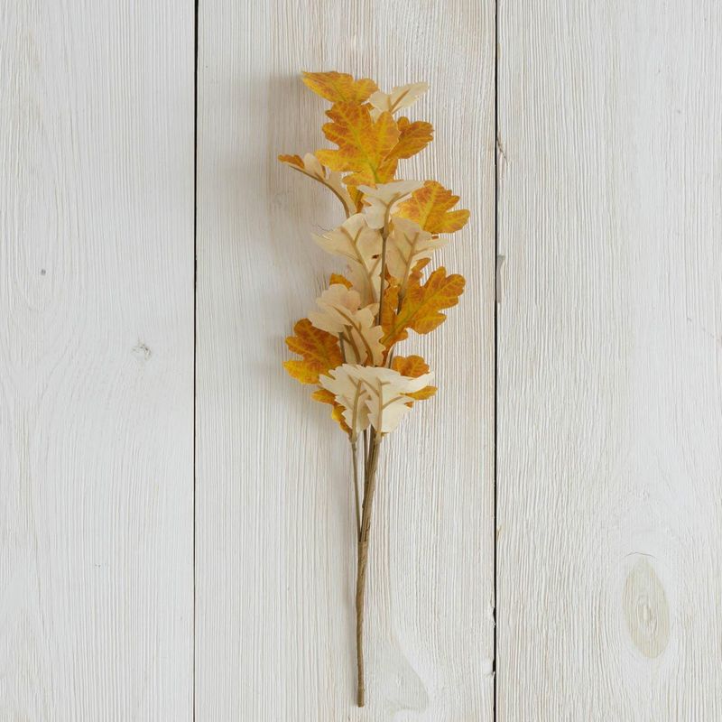 Fall Oak Leaf Pick
