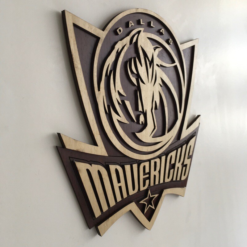 Dallas Mavericks Wall Hang Basketball Crest