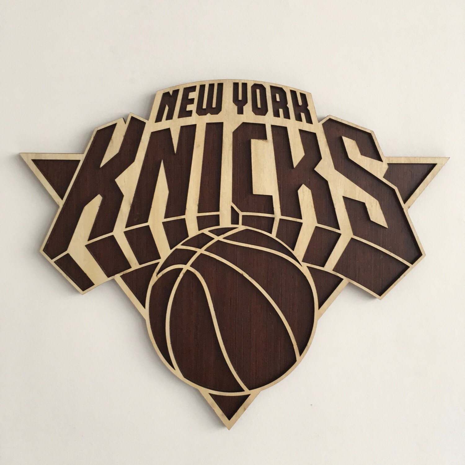 NEW YORK KNICKS - Wall Hang Basketball Crest