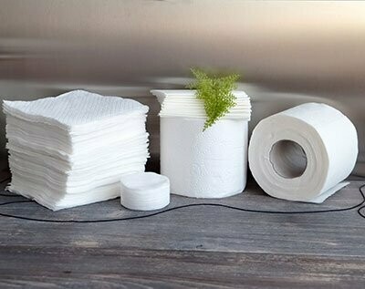 Handtuch + Toilettenpapier