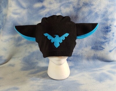 Nightwing Kitty Hat Batman DC
