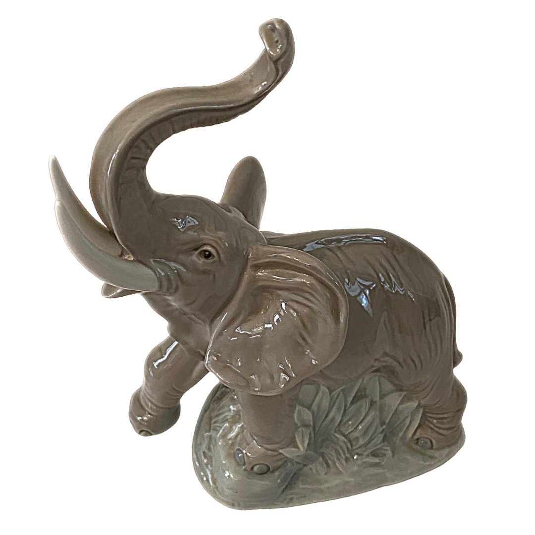 LLADRO Nao Elephant Vintage Figurine Handmade in Spain