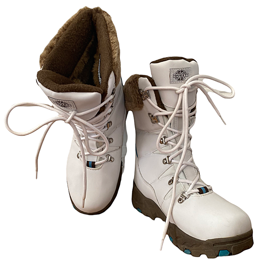 Quest Thinsulate Snowboard Boots Women's Size 9